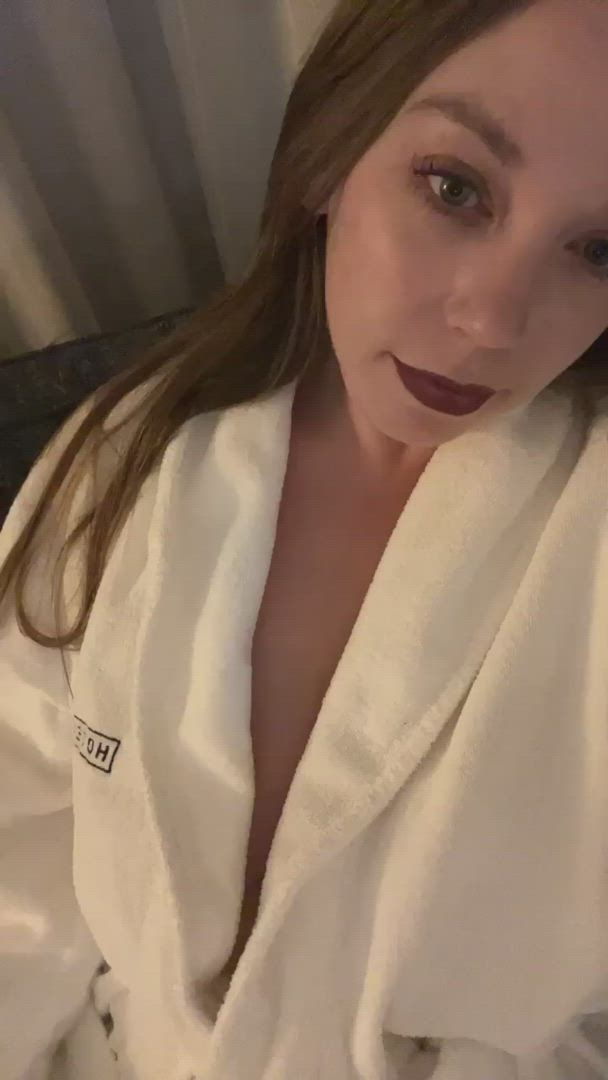 MissesFoxx Foxxthemisses OnlyFans Robe Porn Video Clip 80011