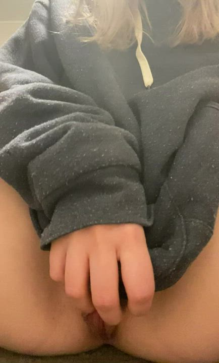 Labia porn video with onlyfans model Aussie Ava <strong>@aussieava</strong>