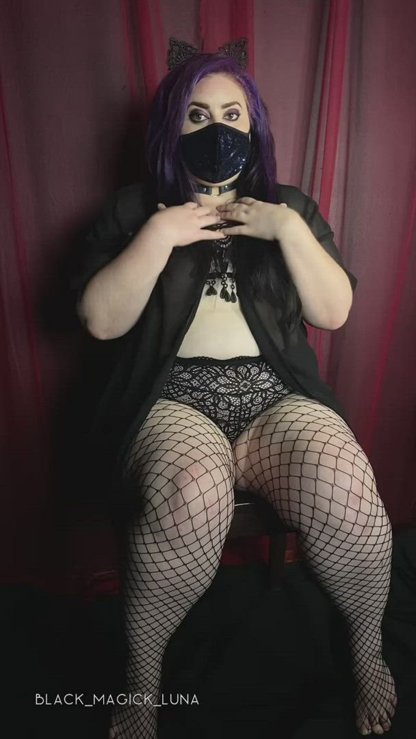 BBW porn video with onlyfans model Black_Magick_Luna <strong>@black_magick_luna</strong>