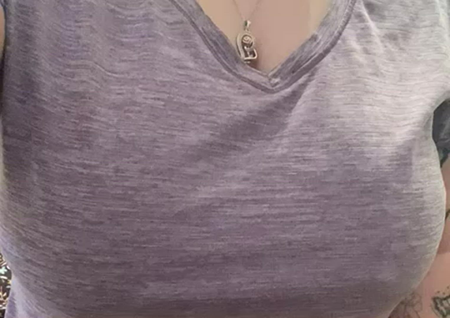 Titty Drop porn video with onlyfans model Britney ? <strong>@britney11711</strong>