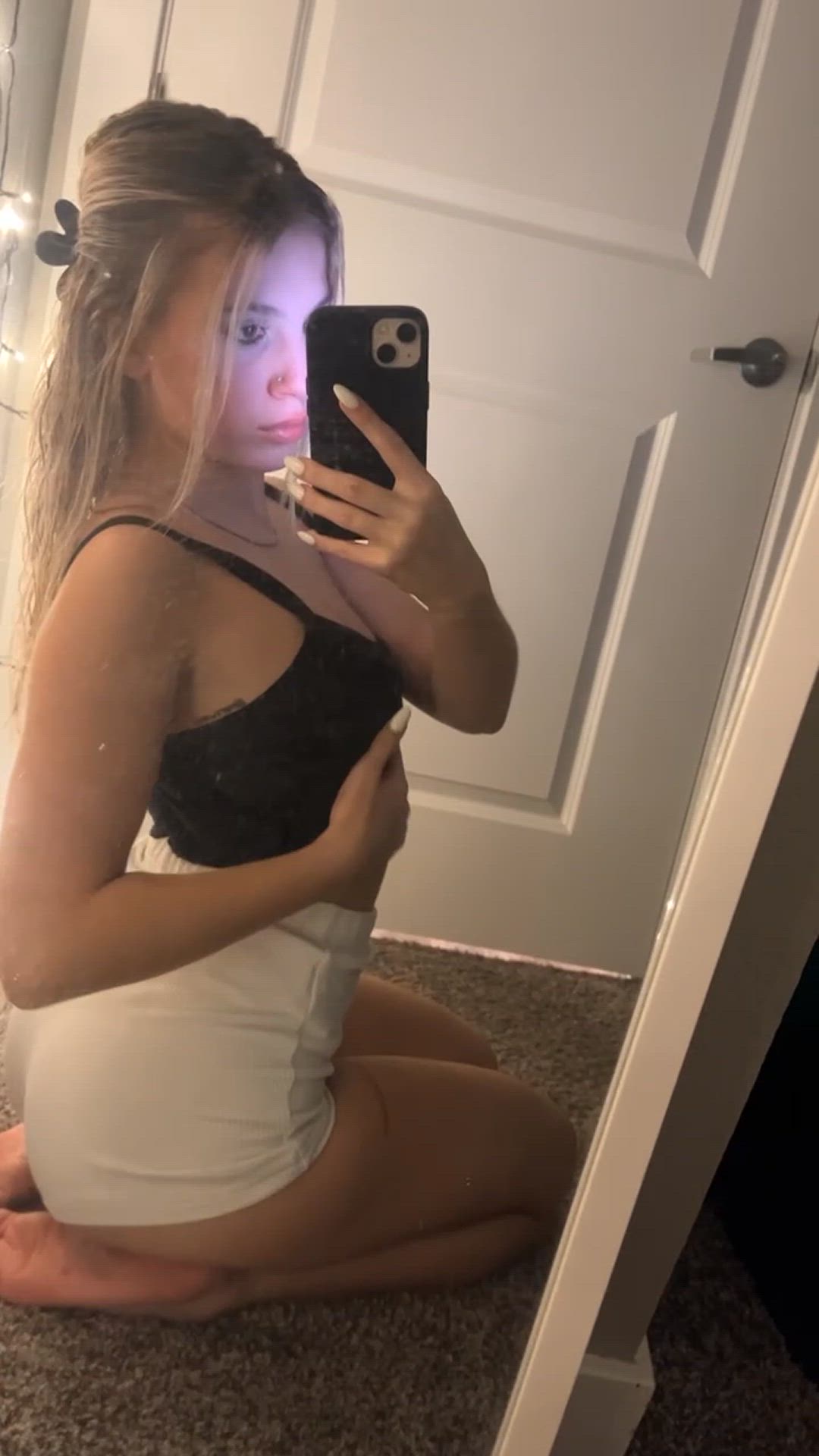 Cute porn video with onlyfans model brynnxbanks <strong>@brynnxbanks</strong>