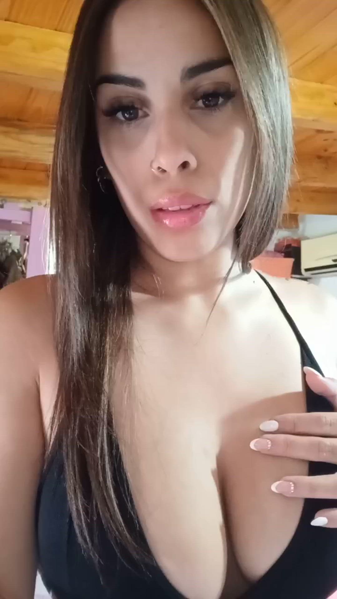 Big Tits porn video with onlyfans model camillagarccciaa <strong>@camilla_garcia</strong>