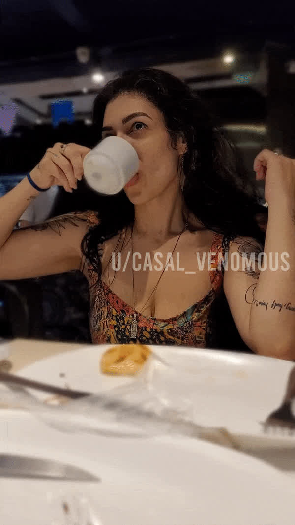 Amateur porn video with onlyfans model casalvenomous <strong>@casal_venomous</strong>