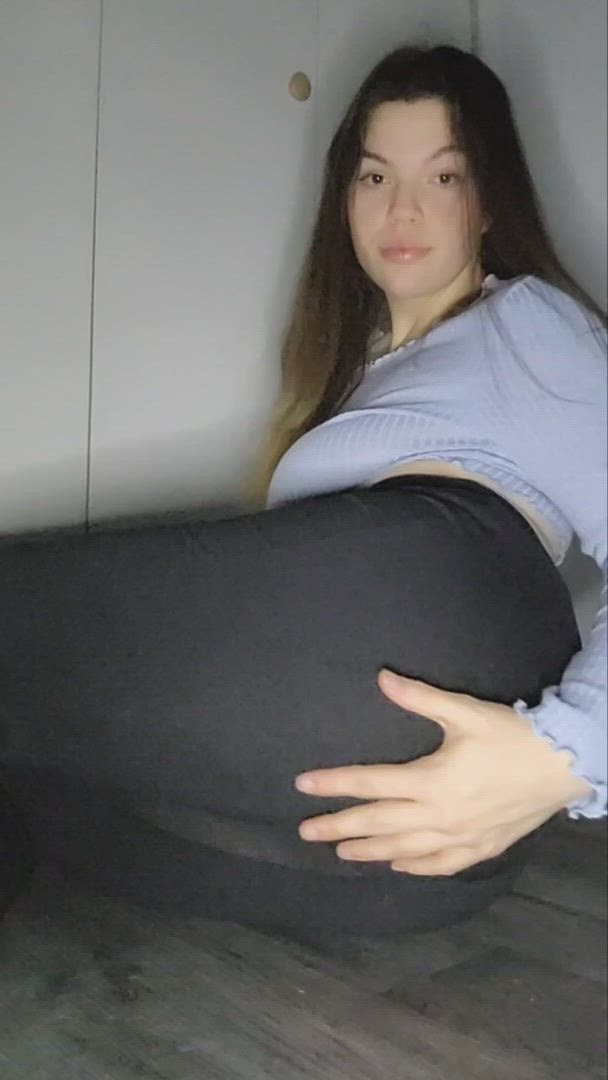 Ass porn video with onlyfans model CuteKitten <strong>@onlycutekitten</strong>