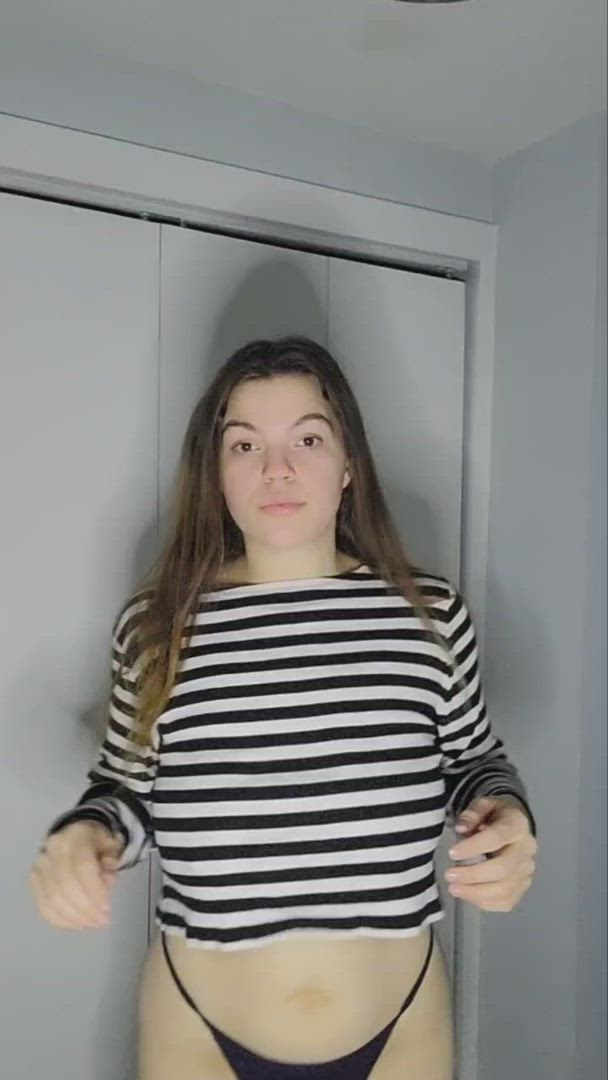 Curvy porn video with onlyfans model CuteKitten <strong>@onlycutekitten</strong>