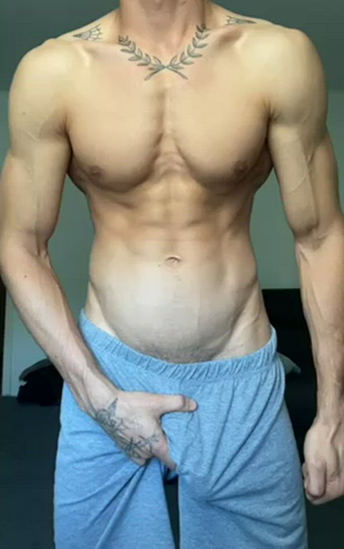 Big Dick porn video with onlyfans model DavitFit <strong>@davit_fit</strong>