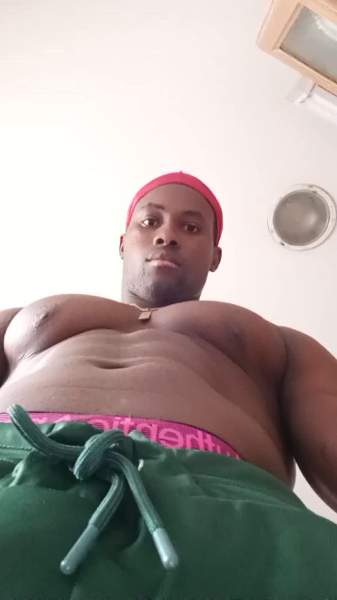 Petite porn video with onlyfans model elegantstement <strong>@blackjack28</strong>