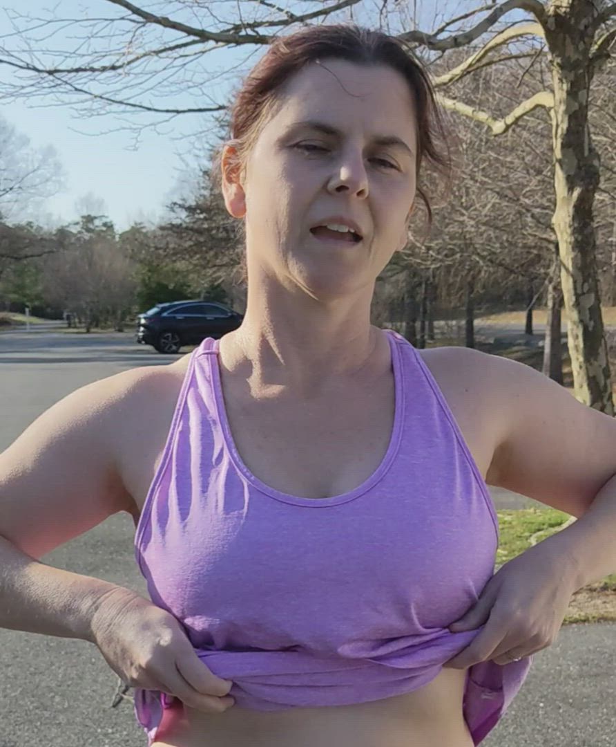 Mom porn video with onlyfans model Emma Strawberry <strong>@u81482681</strong>