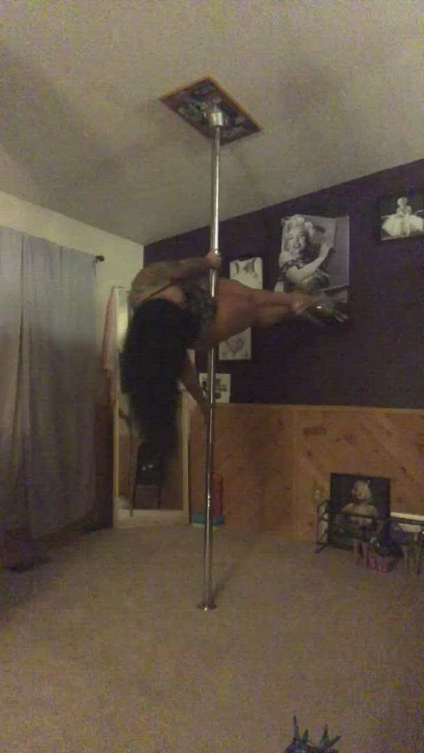 Asian porn video with onlyfans model FilipinaInnieQueen <strong>@xxgahdamn</strong>