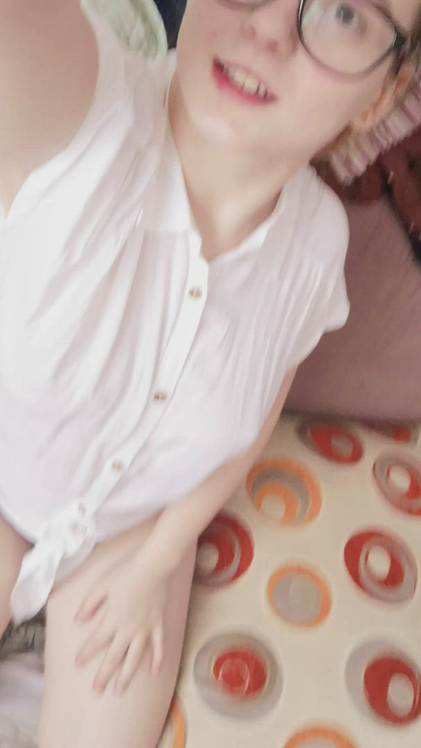 18 Years Old porn video with onlyfans model fortyonabranch <strong>@lisa_flower</strong>