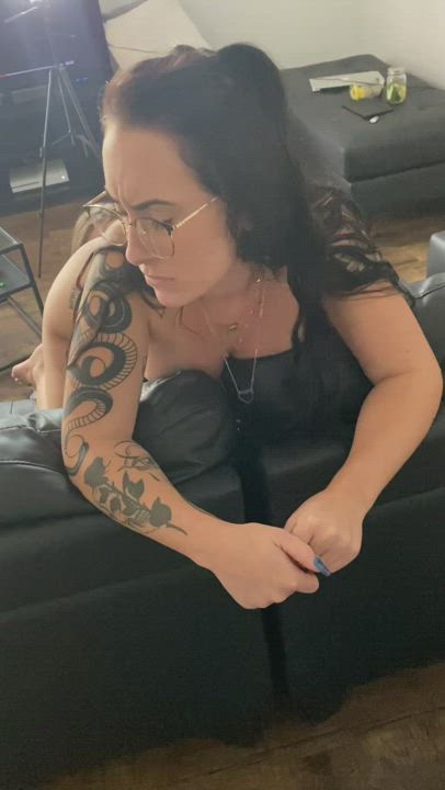 Alt porn video with onlyfans model GOTHSPVT <strong>@anastasiagoth</strong>