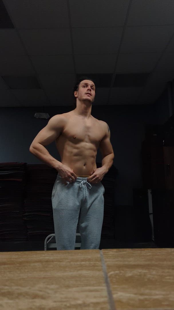 Amateur porn video with onlyfans model GymTarzan <strong>@gymtarzan</strong>