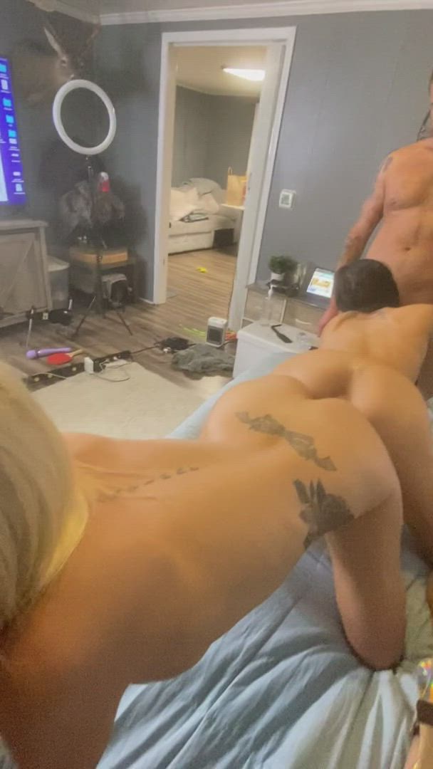 Swingers porn video with onlyfans model hazeandmav <strong>@haze_and_mav</strong>