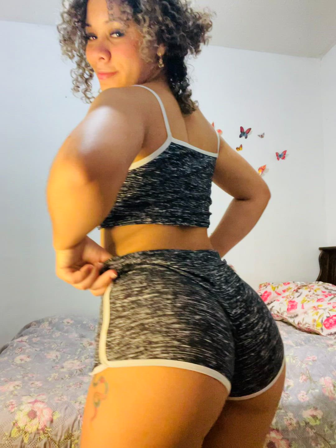 Ass porn video with onlyfans model hellen-bby <strong>@hellen_bby</strong>