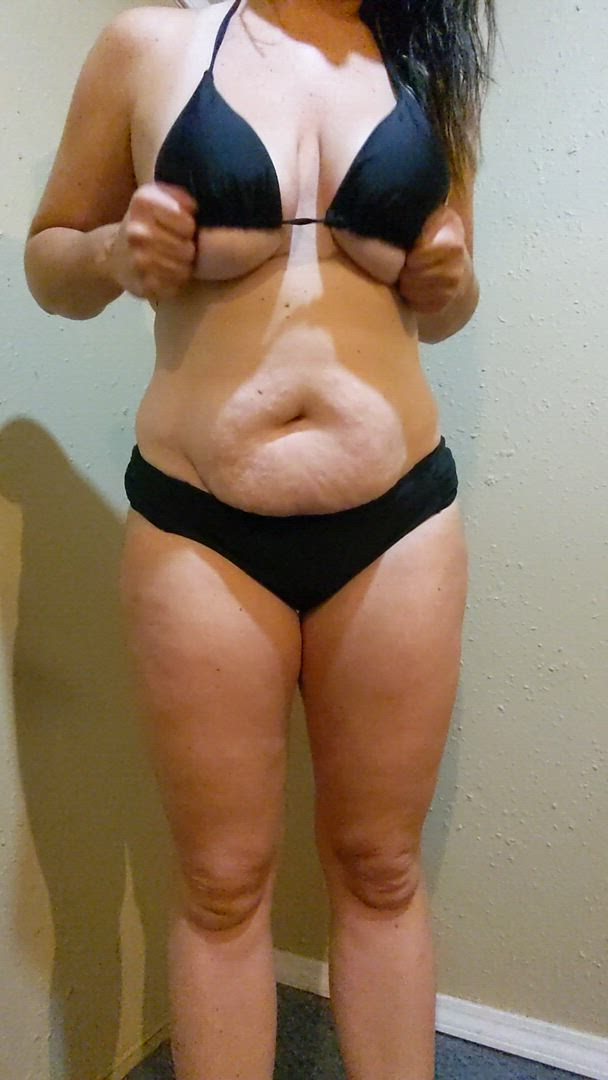 Boobs porn video with onlyfans model Hotwifesidneylong <strong>@sidneylong2</strong>