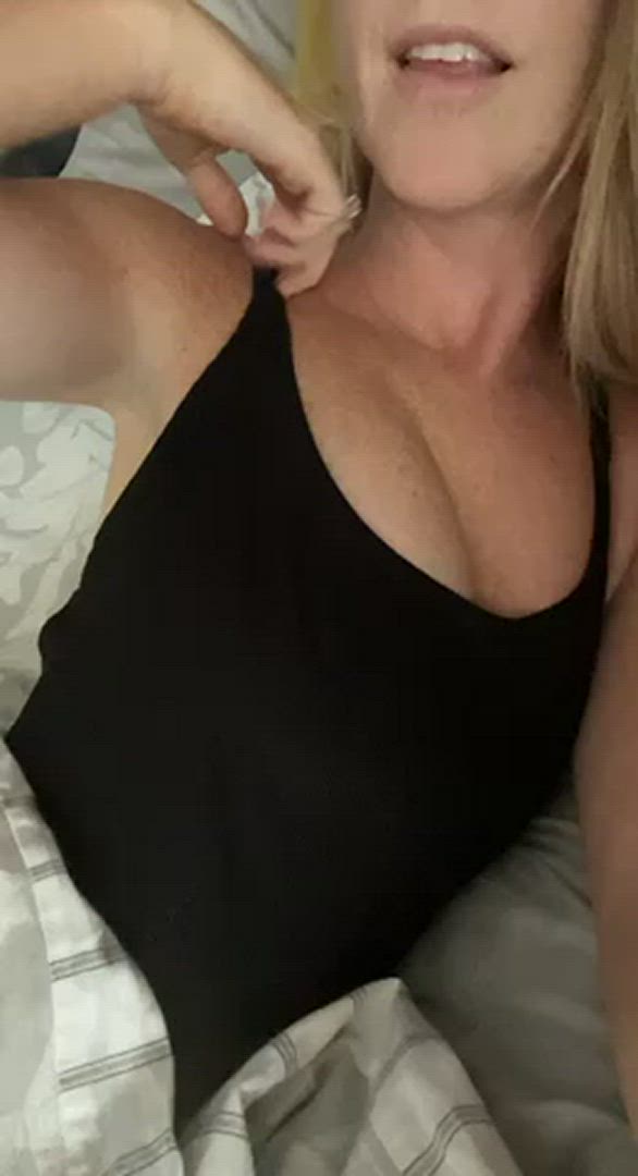 Boobs porn video with onlyfans model irishstarz29 <strong>@irish_stars_29</strong>