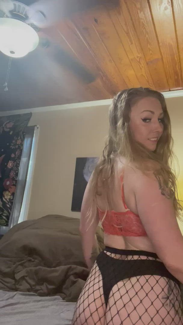 Ass porn video with onlyfans model itsviv <strong>@viviansapphire22</strong>