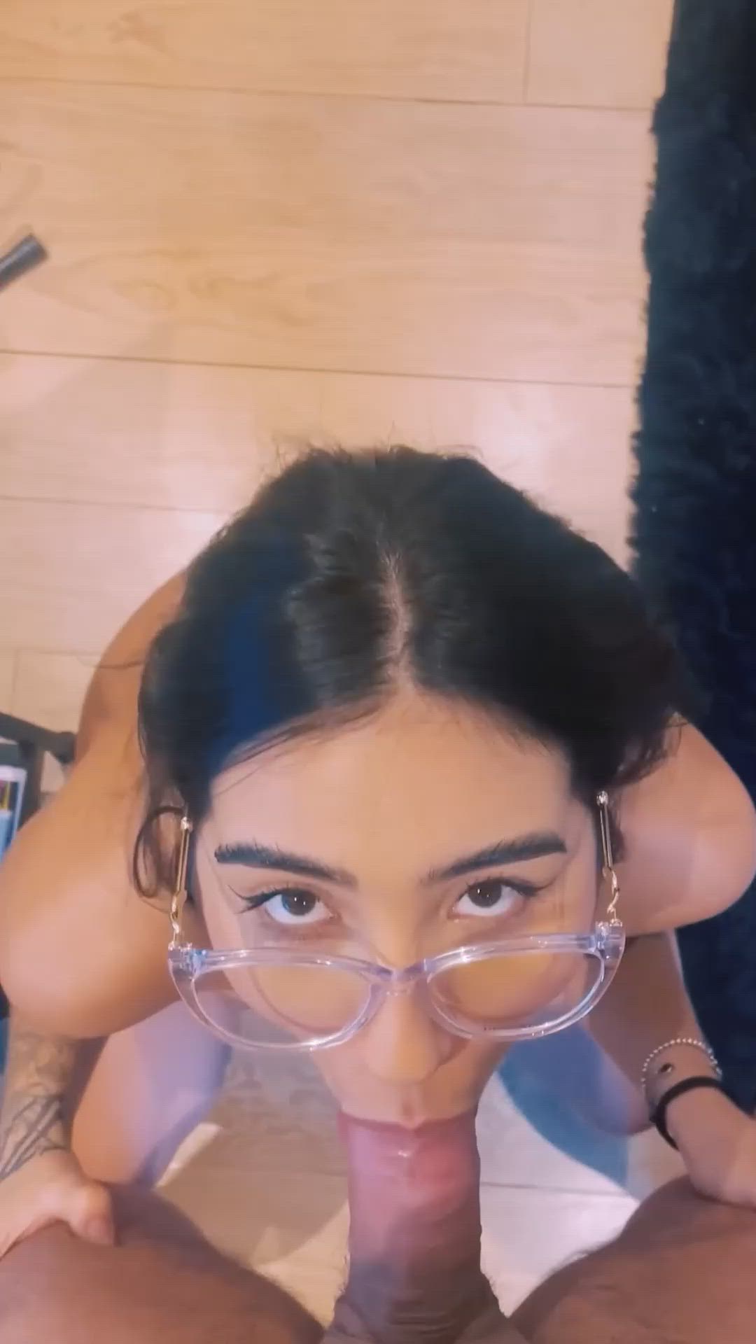 Blowjob porn video with onlyfans model Ivy Clark <strong>@ivy.clark</strong>