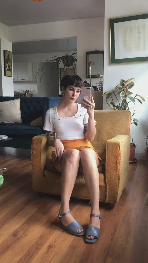 Cute porn video with onlyfans model Izzy <strong>@peachypeachpeaches</strong>