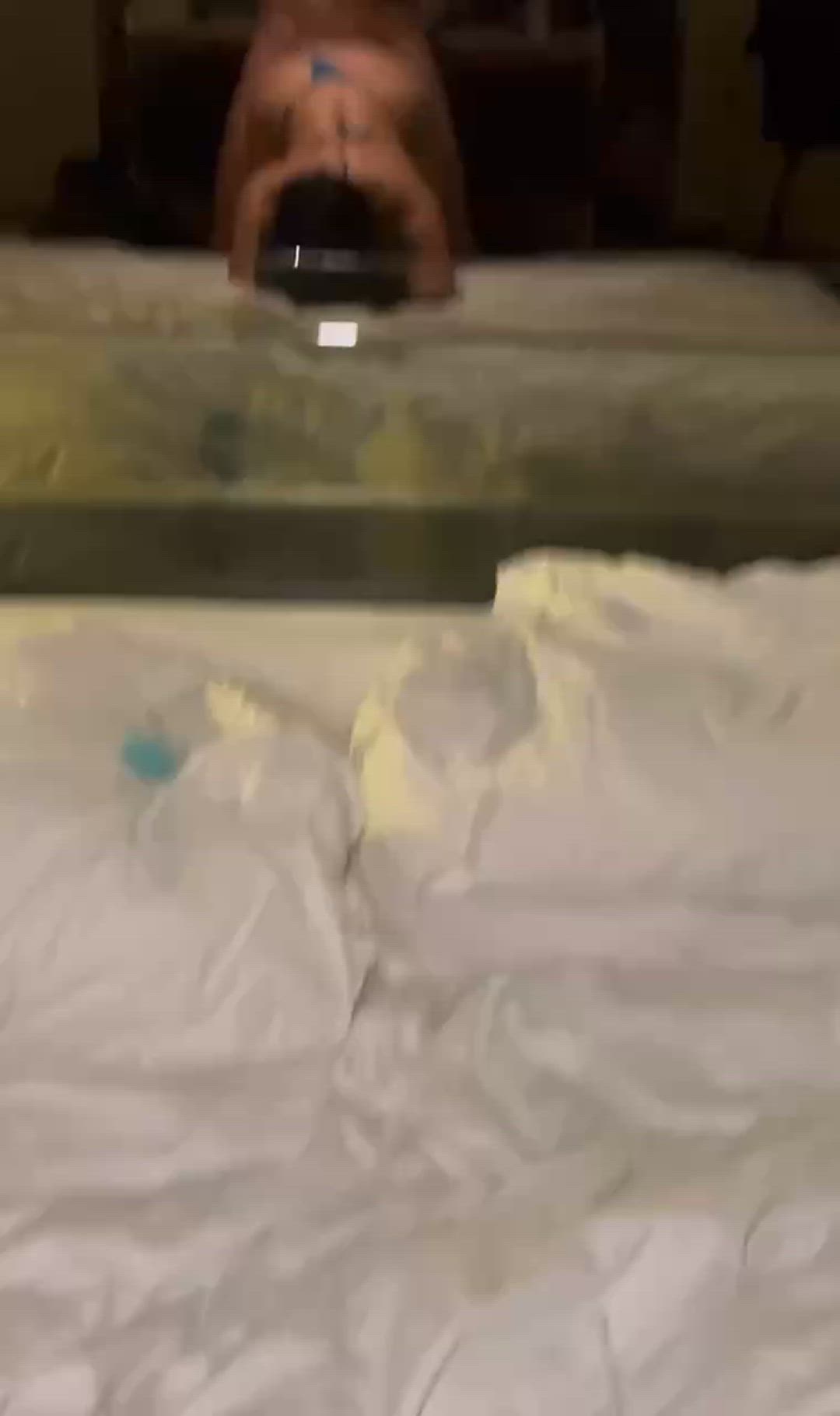Amateur porn video with onlyfans model Jade ? <strong>@that1iggirl</strong>