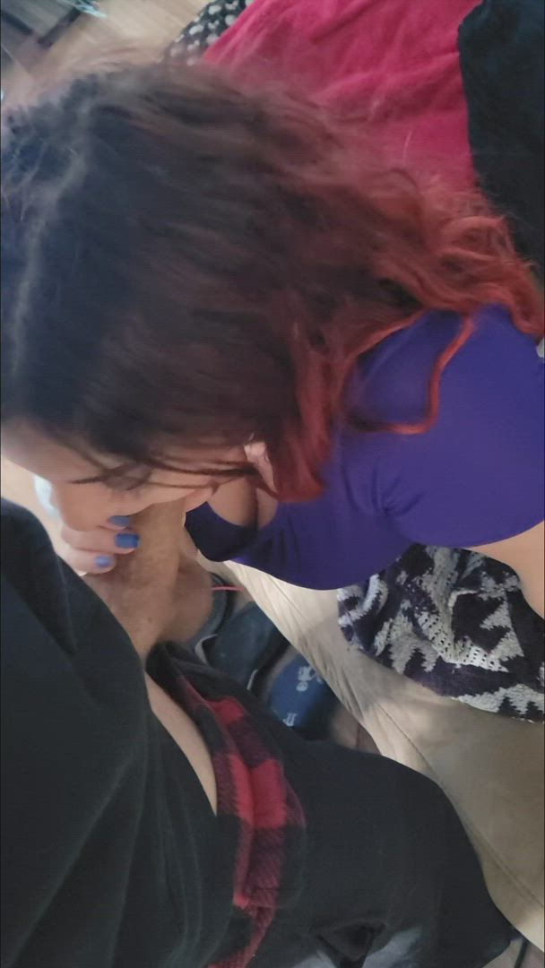 Blowjob porn video with onlyfans model Jmorox <strong>@sugarbellz</strong>