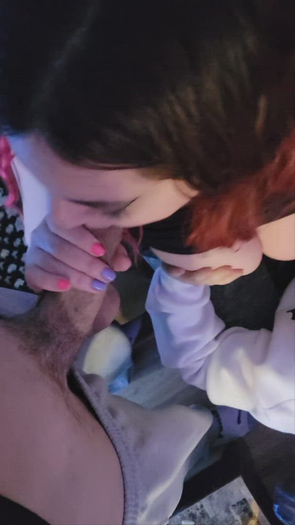 Blowjob porn video with onlyfans model Jmorox <strong>@sugarbellz</strong>