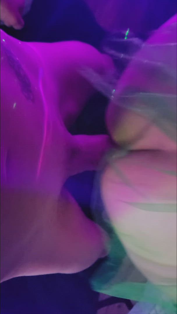 Deep Penetration porn video with onlyfans model Jmorox <strong>@sugarbellz</strong>