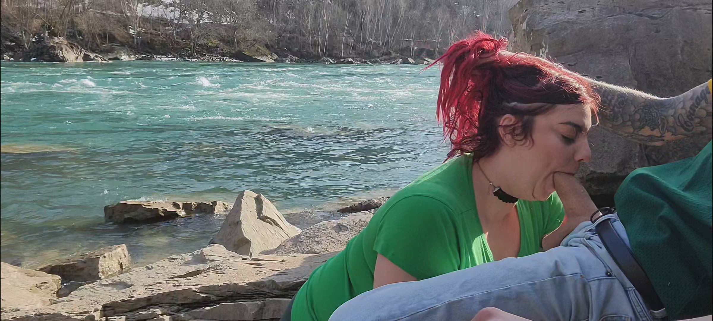 Outdoor porn video with onlyfans model Jmorox <strong>@sugarbellz</strong>