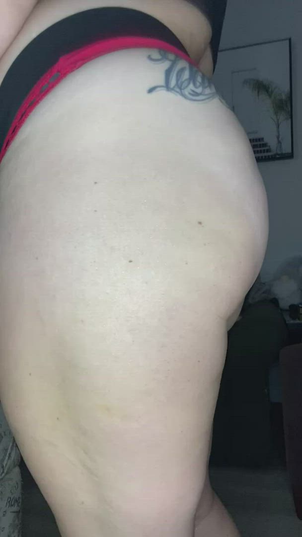 Bad Dragon porn video with onlyfans model Justyne Evergreen <strong>@justyneevergreen</strong>