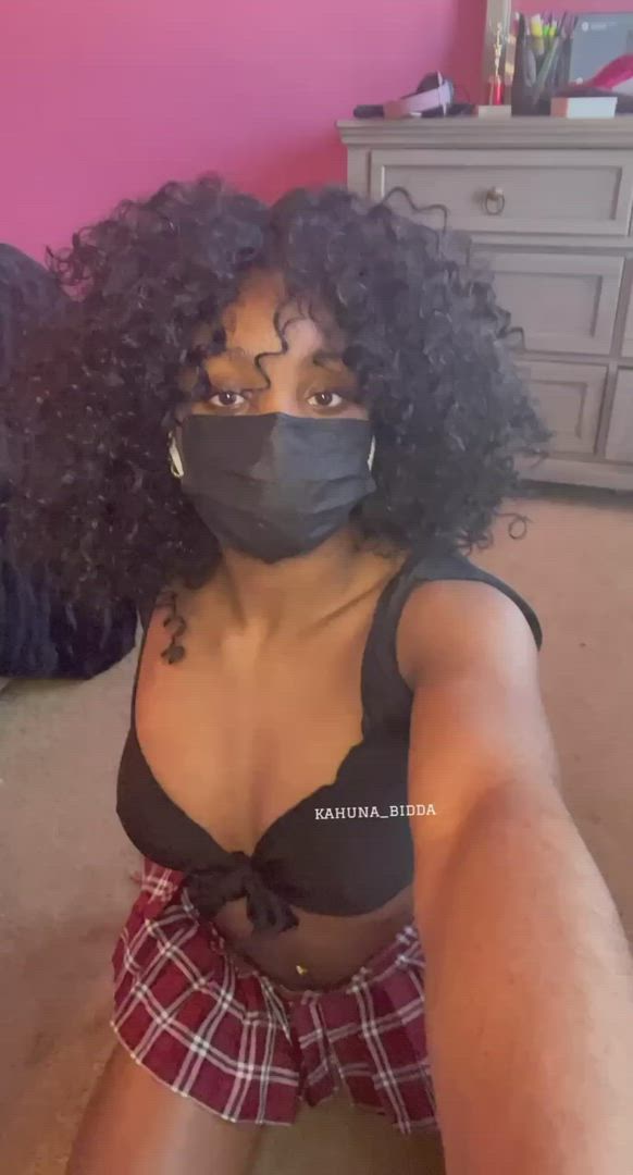 Petite porn video with onlyfans model kbidda <strong>@kahunabidda</strong>