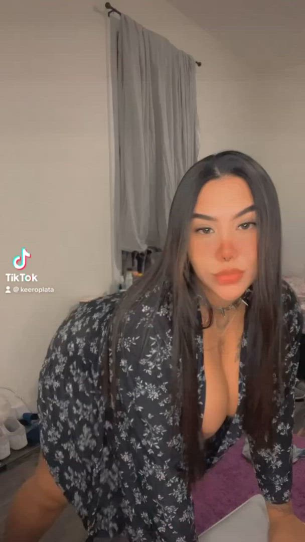 TikTok porn video with onlyfans model keerhub <strong>@keer.hub</strong>