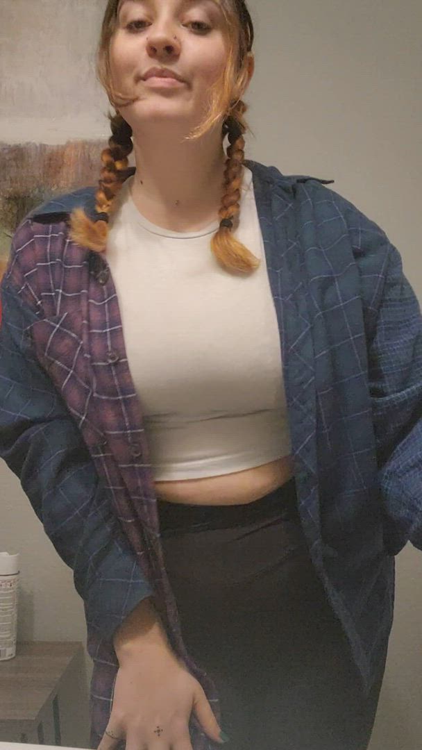 Ass porn video with onlyfans model Layla Mitchell <strong>@lonelylaylaaa</strong>