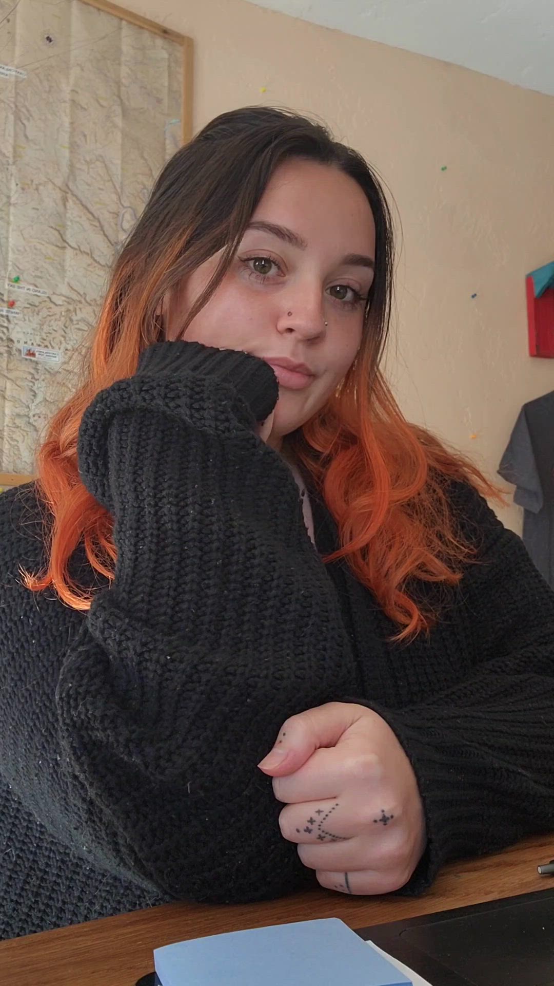 Big Tits porn video with onlyfans model Layla Mitchell <strong>@lonelylaylaaa</strong>