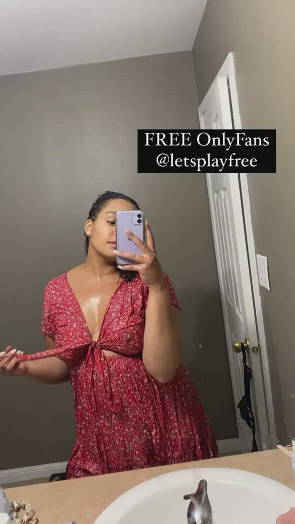 Boobs porn video with onlyfans model lightskingoddess <strong>@letsplayfree</strong>