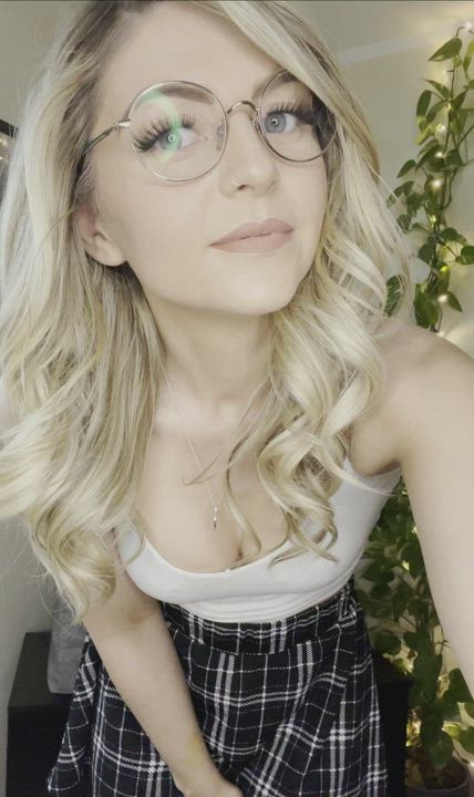Amateur porn video with onlyfans model Lillie In Love ? <strong>@lillieinlove</strong>