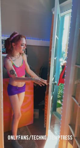 18 Years Old porn video with onlyfans model lilone_97 <strong>@techno_temptress</strong>