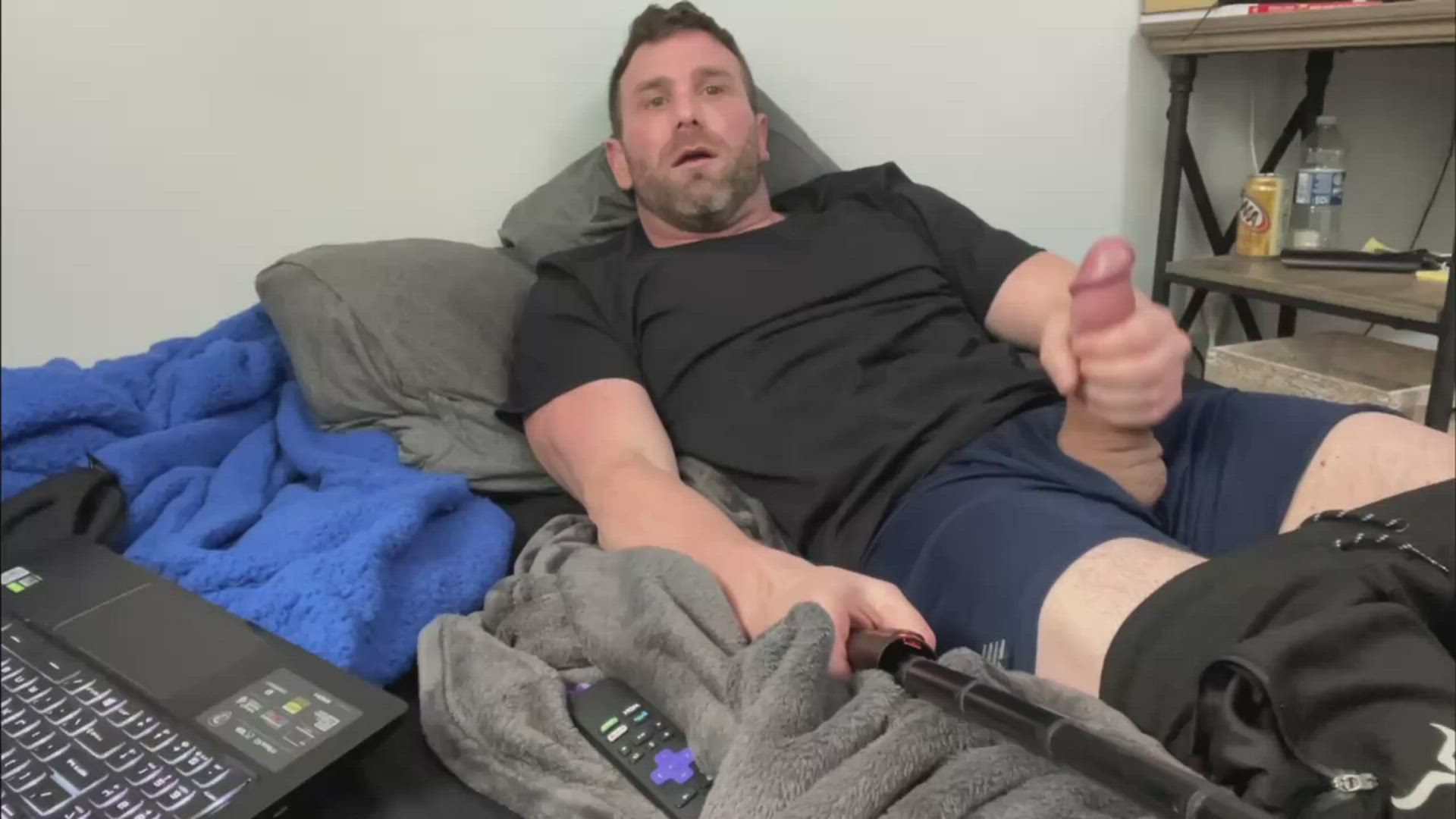 Cumshot porn video with onlyfans model megadongxx <strong>@megadongx</strong>