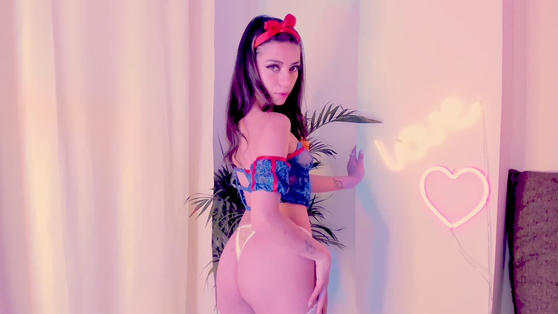 18 Years Old porn video with onlyfans model Melany Dee <strong>@melany_deee</strong>