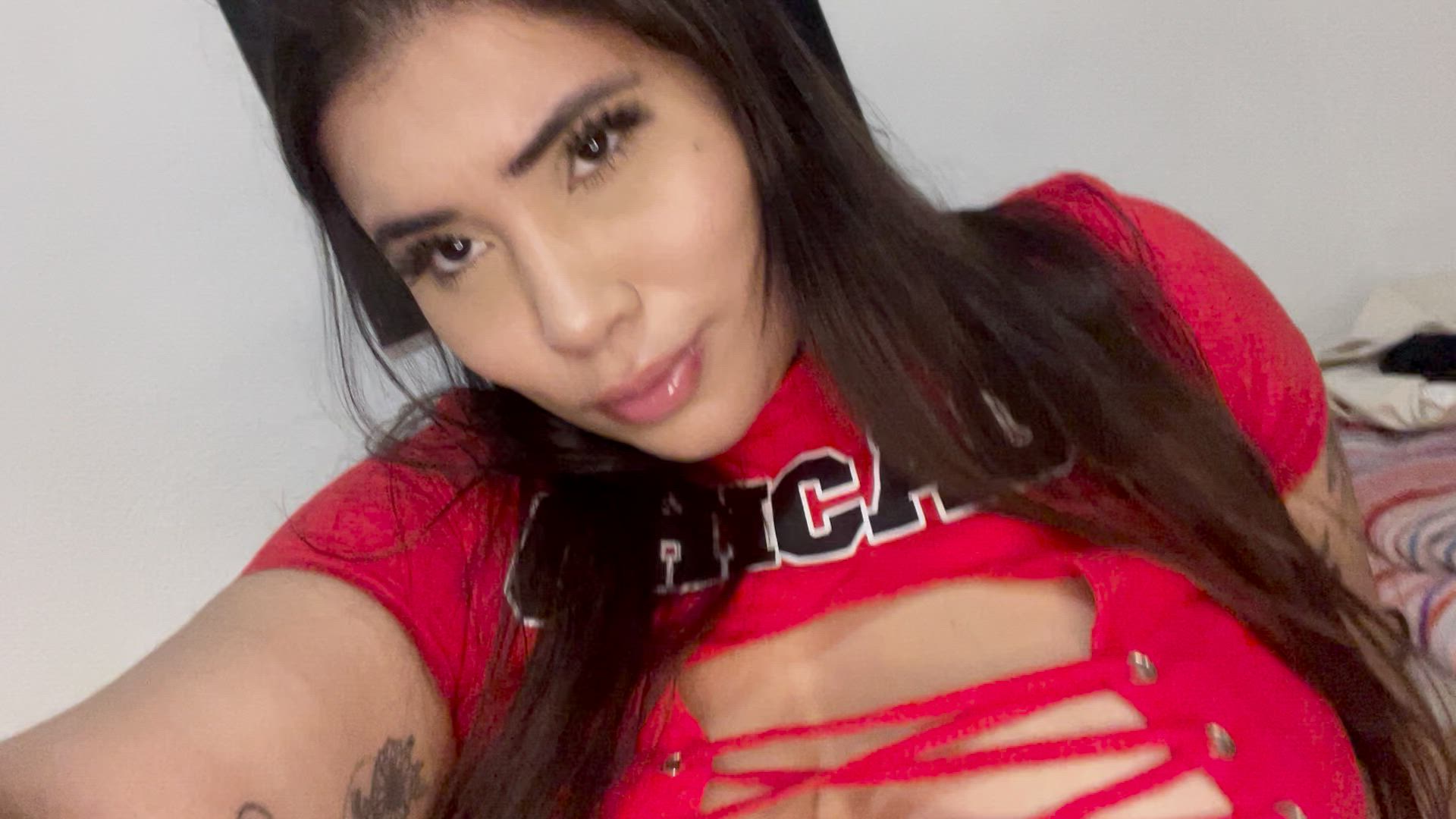 Ass porn video with onlyfans model nunezredgifs12345 <strong>@nunezmrs</strong>