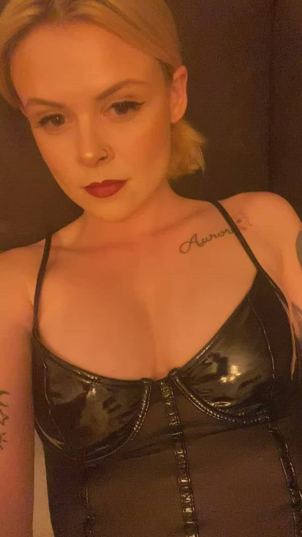 Dominatrix porn video with onlyfans model nyxdarkgoddess <strong>@nyxdarkgoddess</strong>