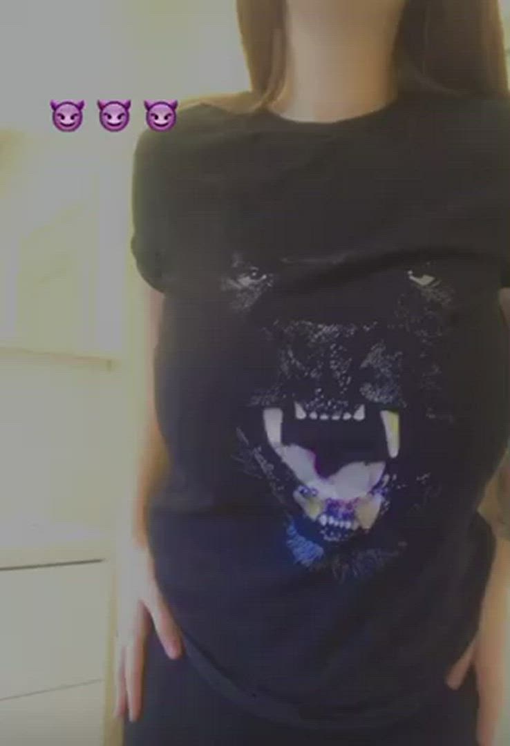 Fake Boobs porn video with onlyfans model bonniebabyxx <strong>@bonniebabyxx</strong>