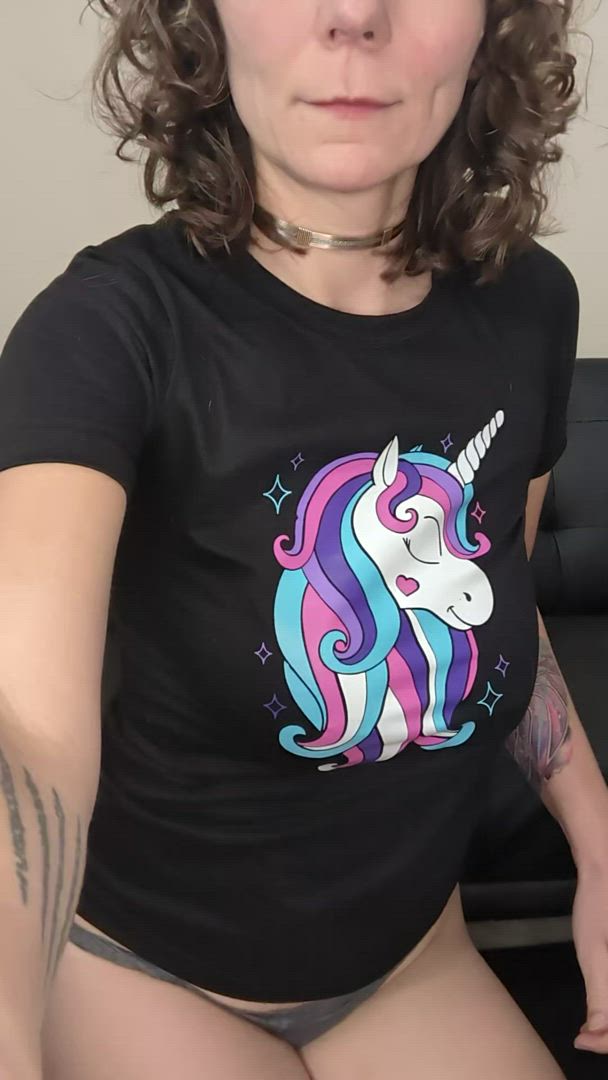 Curly Hair porn video with onlyfans model  <strong>@chaoticblossom</strong>