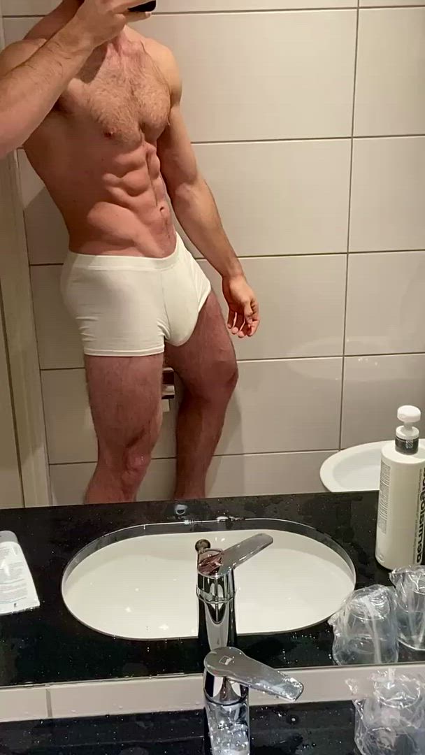 Abs porn video with onlyfans model DancerNextDoor <strong>@dancernextdoor</strong>