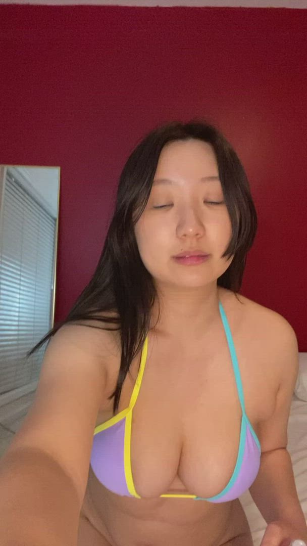 Oil porn video with onlyfans model kannasuku <strong>@kannasuku</strong>