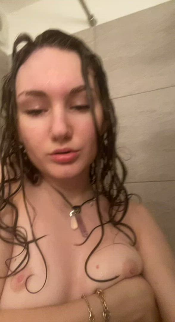 Golden Shower porn video with onlyfans model mayaqueen66 <strong>@mayaqueen66</strong>