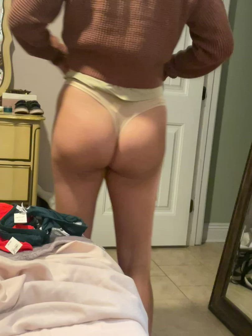 Ass porn video with onlyfans model NurseNoFace <strong>@nursenoface</strong>