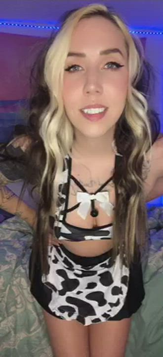 Ahegao porn video with onlyfans model Roseisdeadagain <strong>@roseisdeadagain</strong>