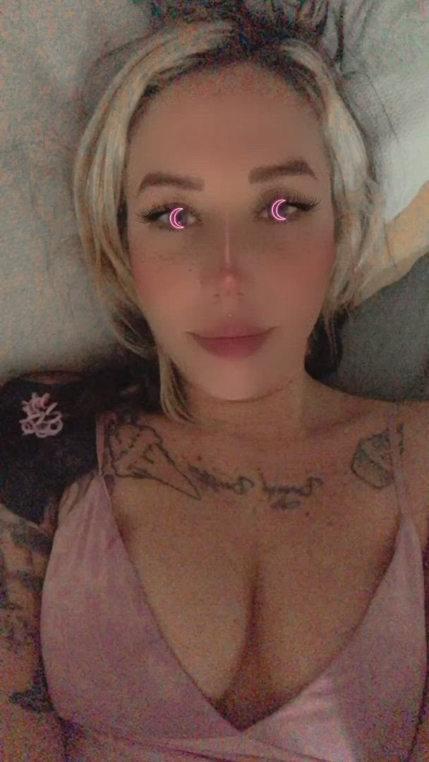 Ahegao porn video with onlyfans model Roseisdeadagain <strong>@roseisdeadagain</strong>