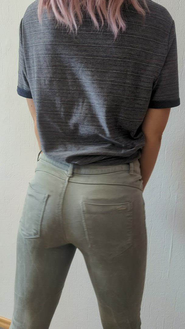 Ass porn video with onlyfans model SylvieRays <strong>@cocosparadise</strong>