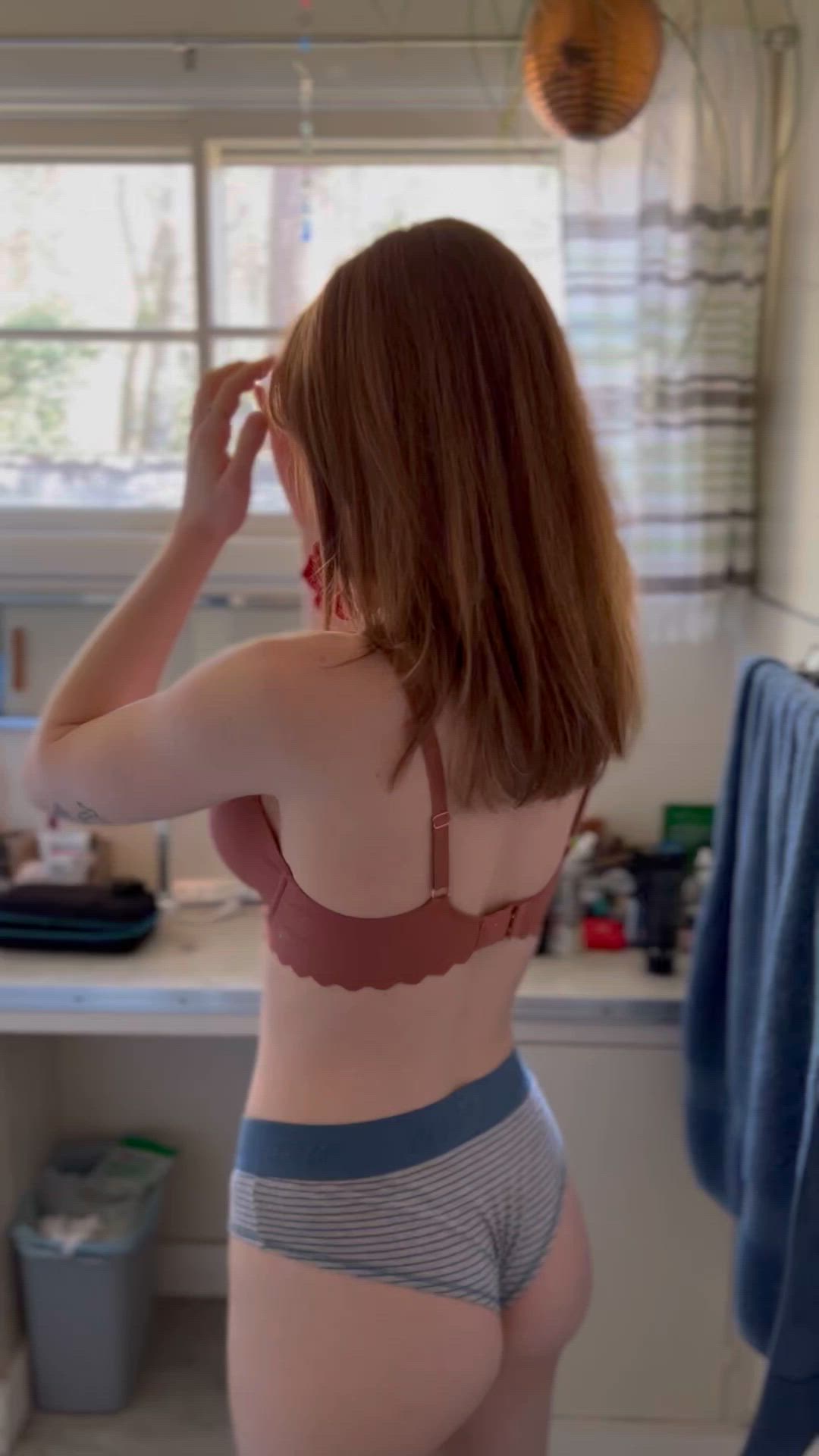 Amateur porn video with onlyfans model TheIvoryFox <strong>@theivoryfox</strong>